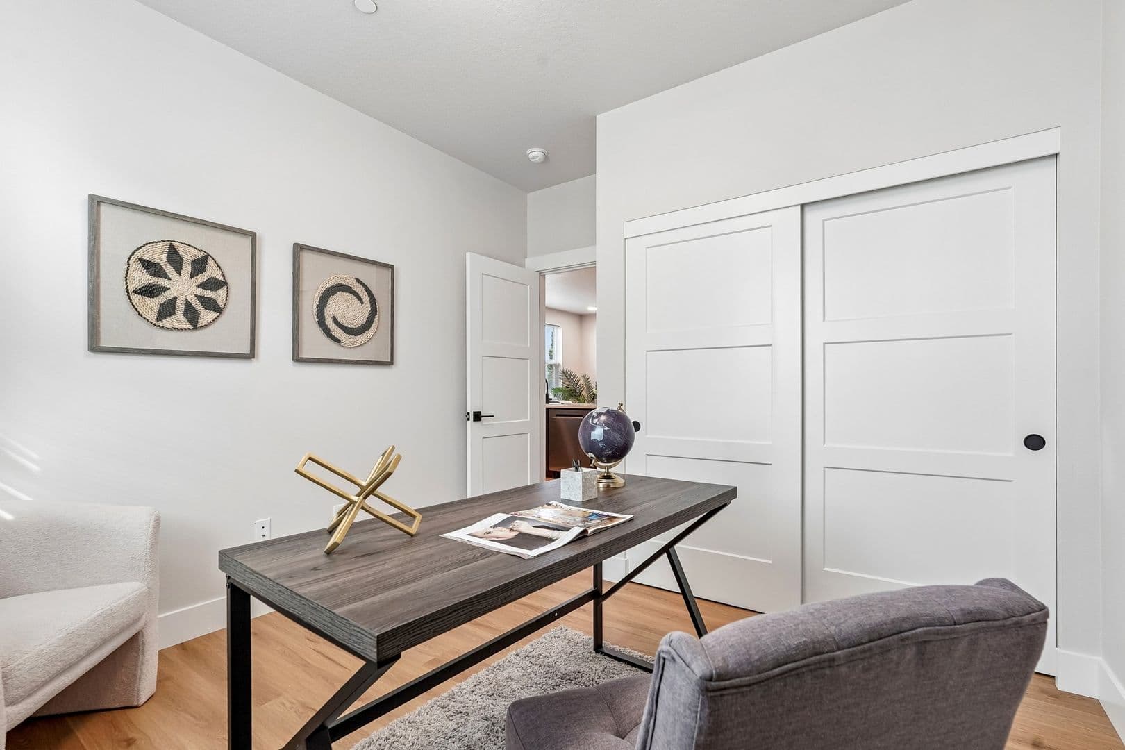Portland Apartment: 4381 NE Prescott Street