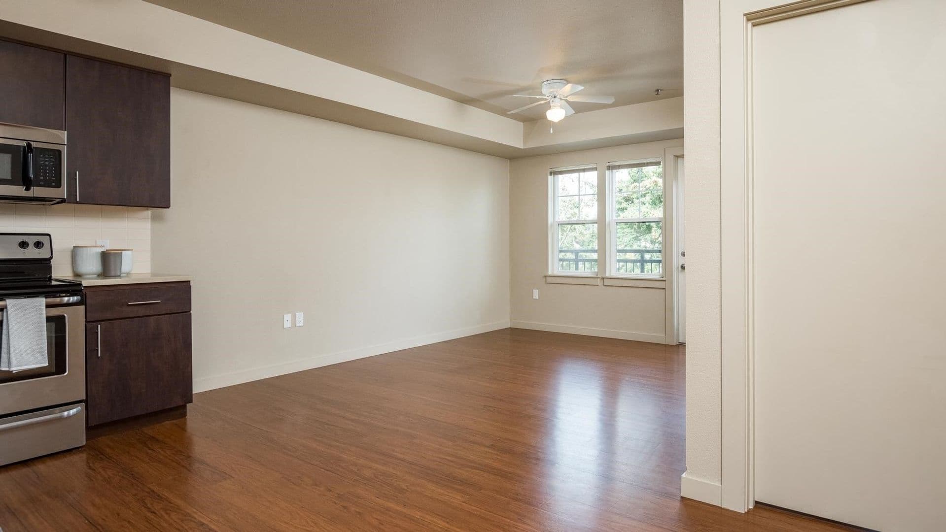 Portland Apartment: 4429 NE Fremont St