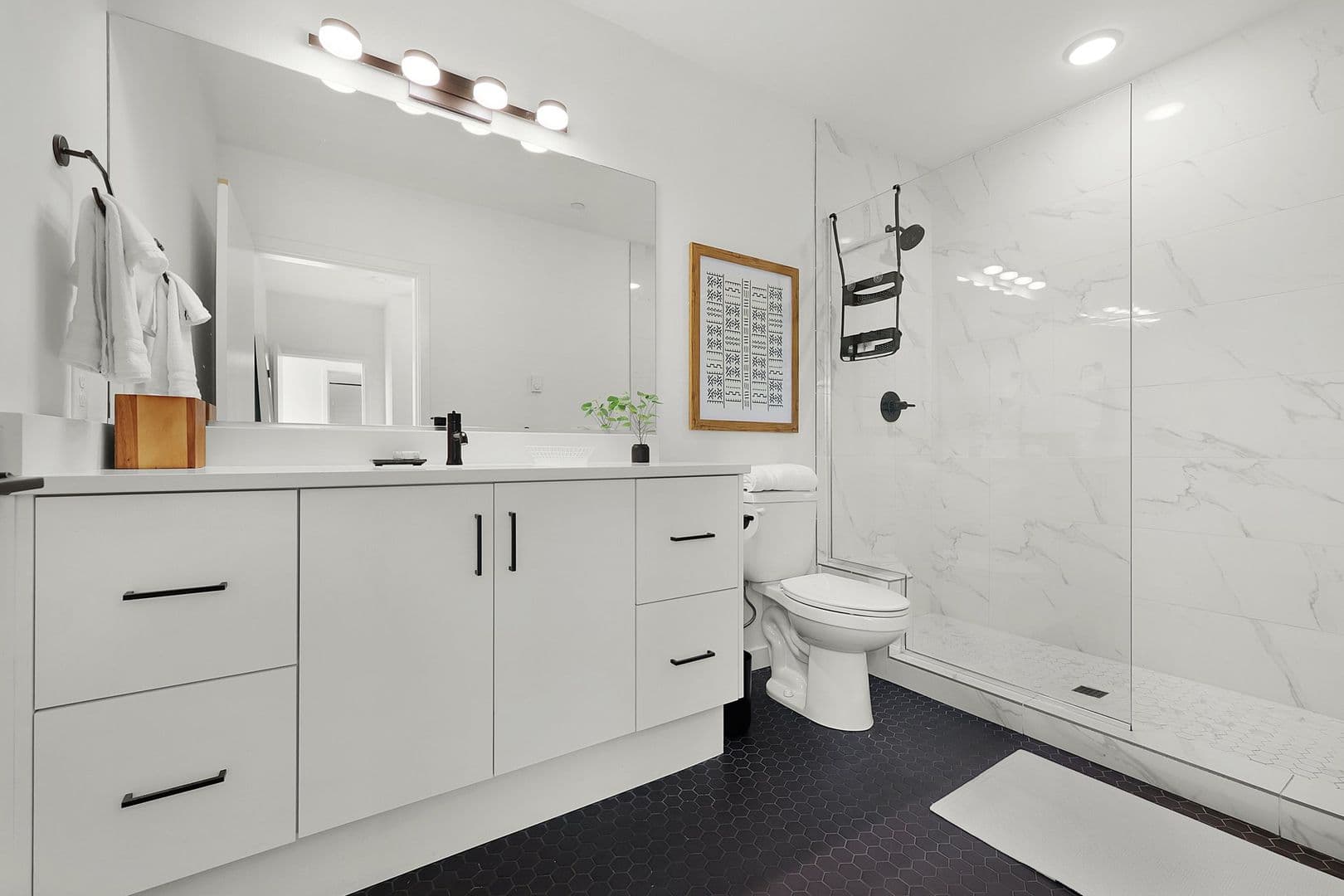 Portland Apartment: 1375 N. Wygant Street