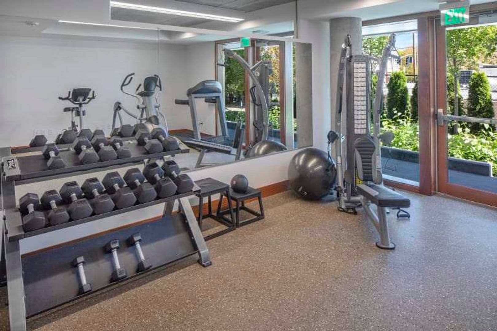 Portland Apartment: 3705 N Overlook Blvd