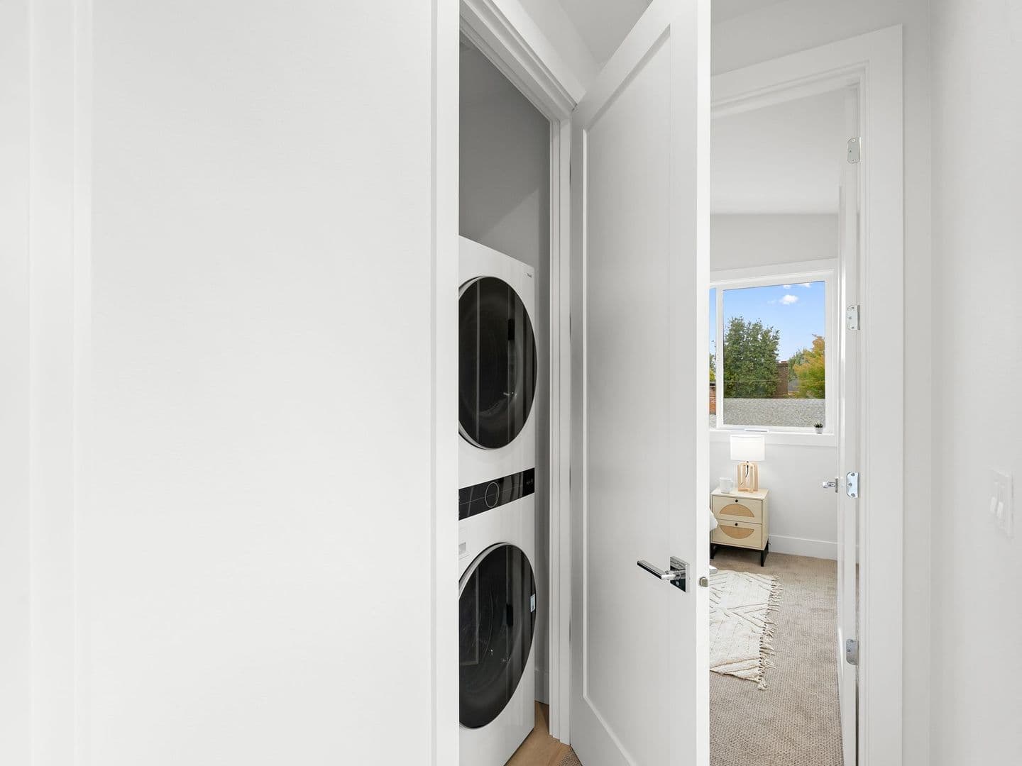 Portland Apartment: 4578-4590 SE Carlton Street