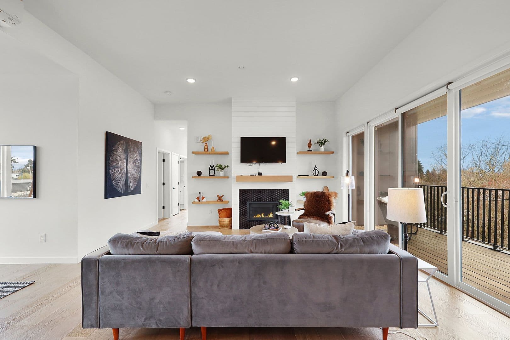 Portland Apartment: 1375 N. Wygant Street