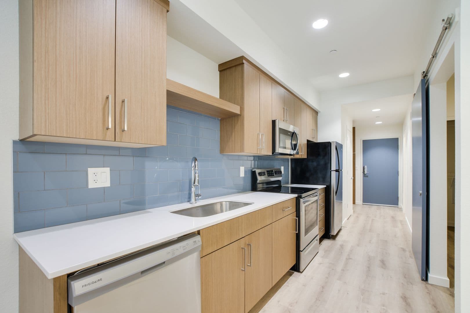 Portland Apartment: 5959 S Virginia Ave