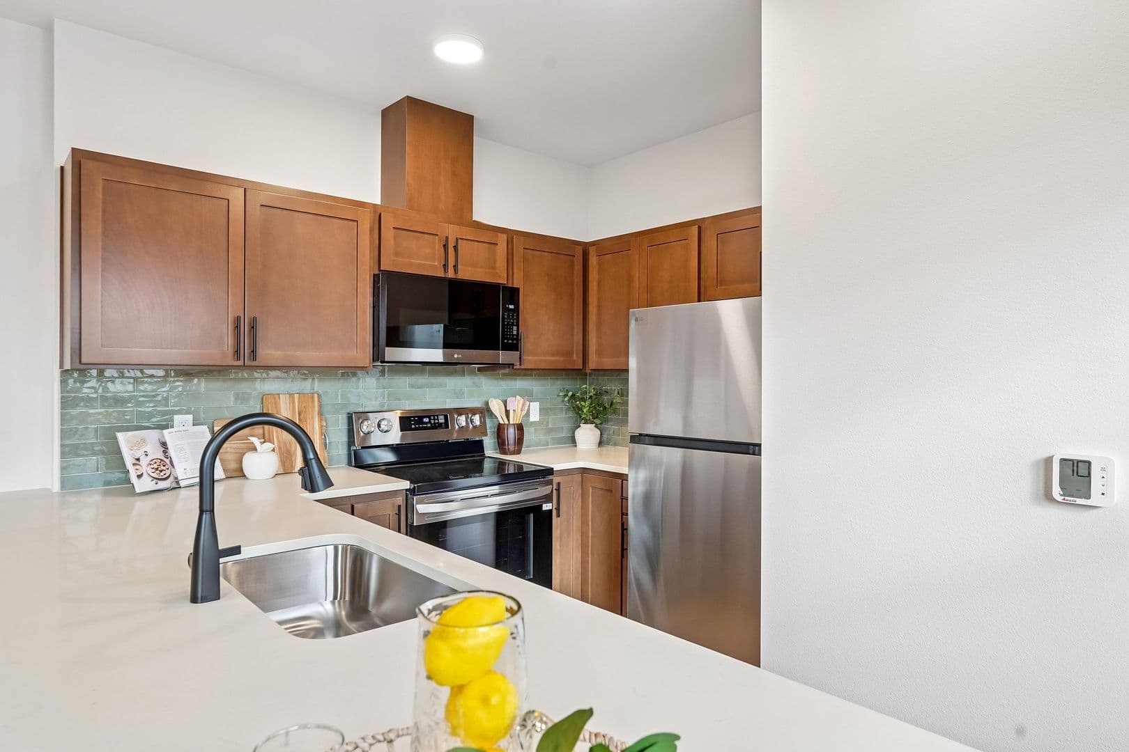 Portland Apartment: 4381 NE Prescott Street