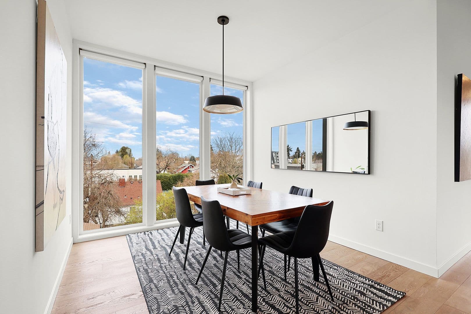 Portland Apartment: 1375 N. Wygant Street