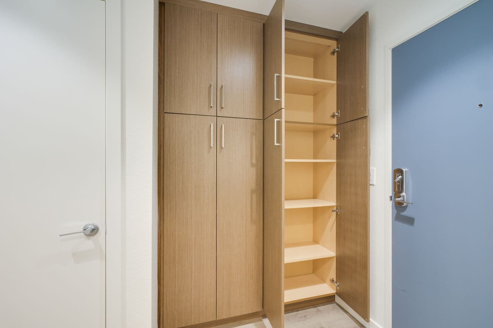 Portland Apartment: 5959 S Virginia Ave