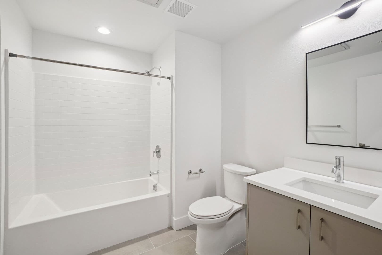 Beaverton Apartment: 4920 SW Pacific Ave