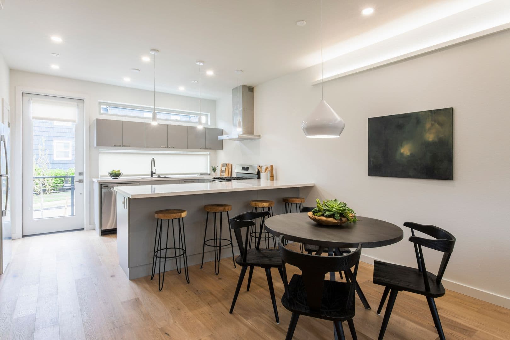 Portland Apartment: 5115 E Burnside Street