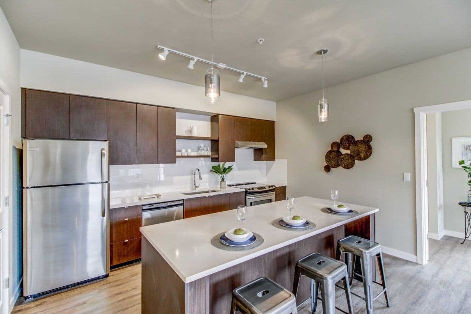 Hillsboro Apartment: 399 NE 79th Ave