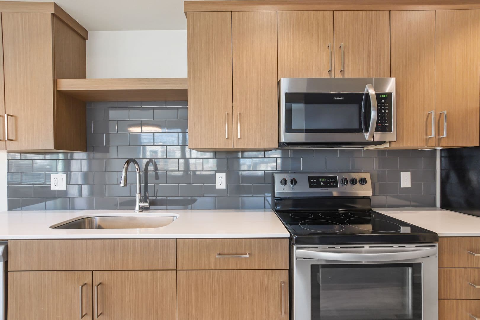Portland Apartment: 5959 S Virginia Ave