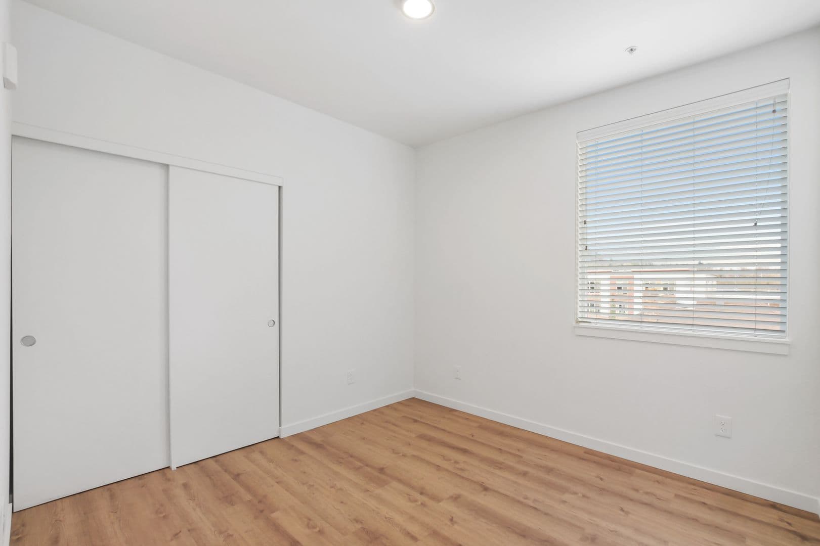 Portland Apartment: 5959 S Virginia Ave