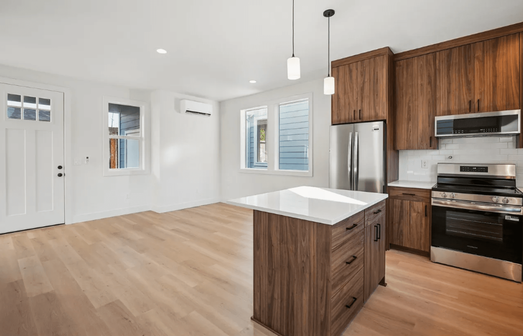 Beaverton Apartment: 9552 SW 91st Avenue