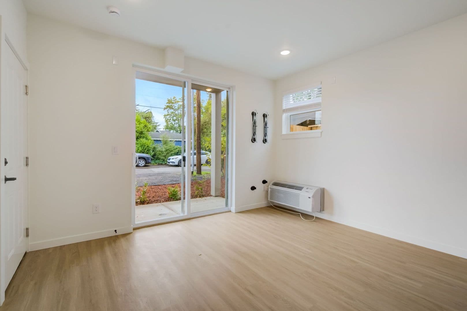 Portland Apartment: 6115 NE Multnomah St