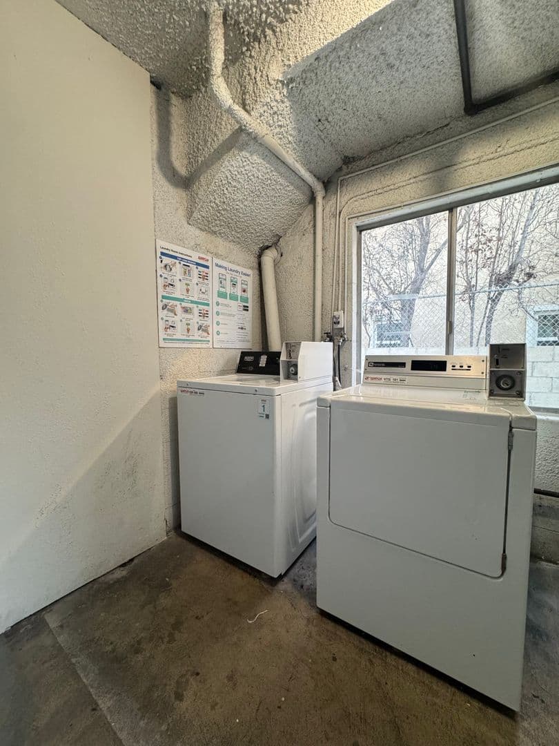 Hawthorne Apartment: 4369 West 132nd Street