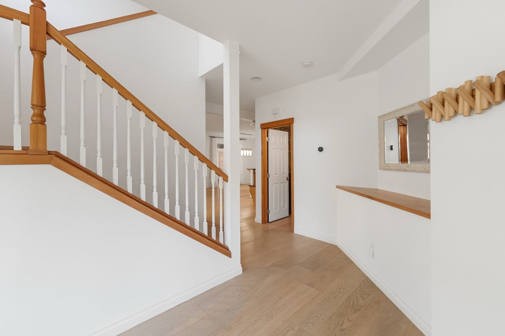 Lynnwood House: 14513 Meridian Pl W Lynnwood, WA 98087
