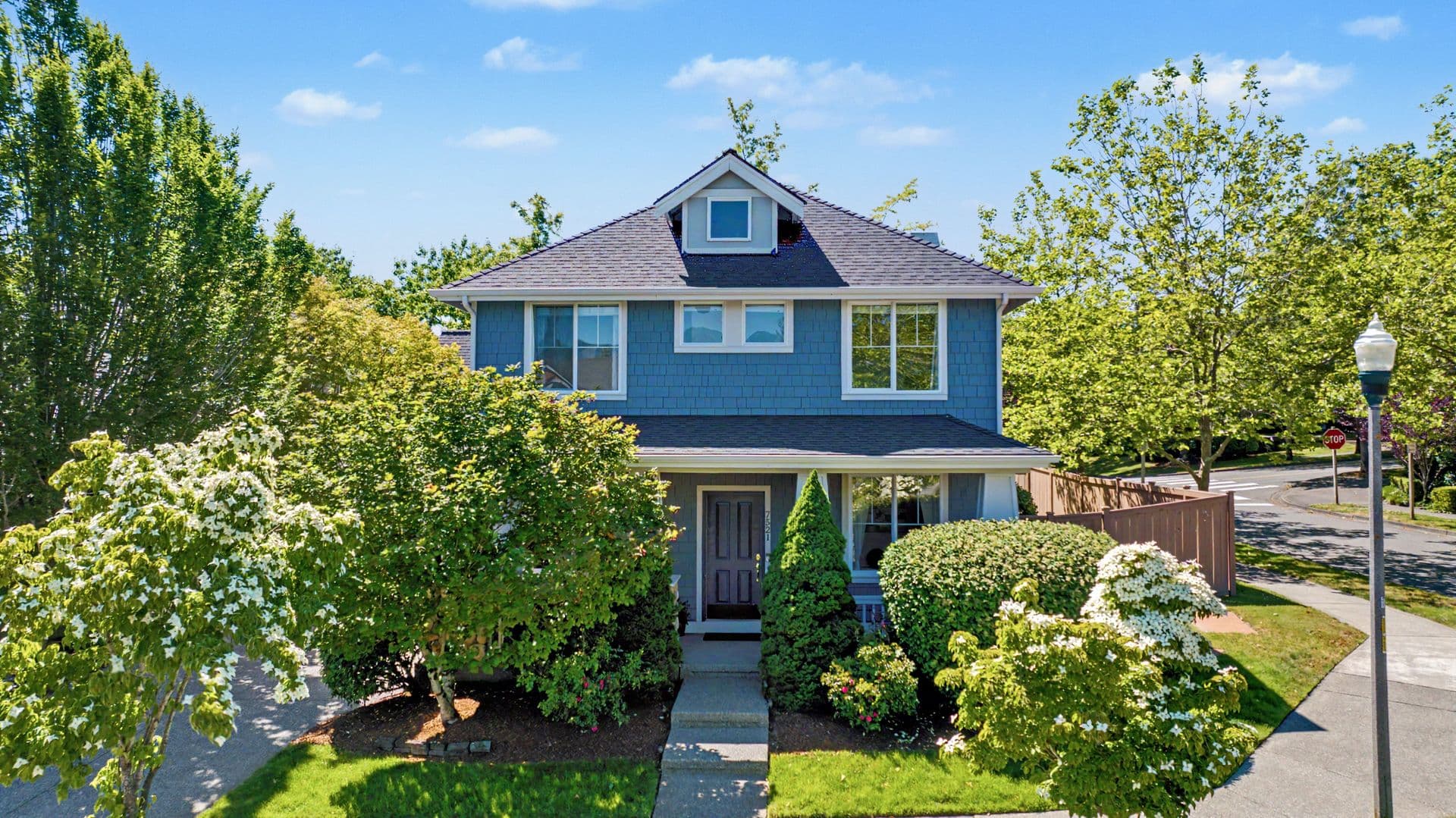 Snoqualmie House: 7521 Dogwood Ln SE