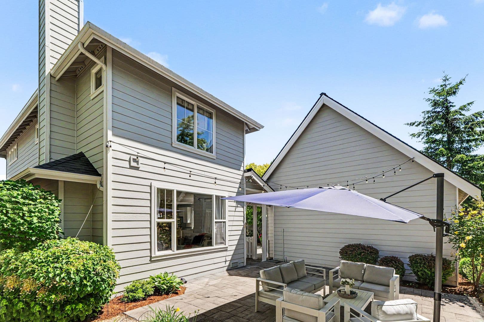 Snoqualmie House: 7521 Dogwood Ln SE