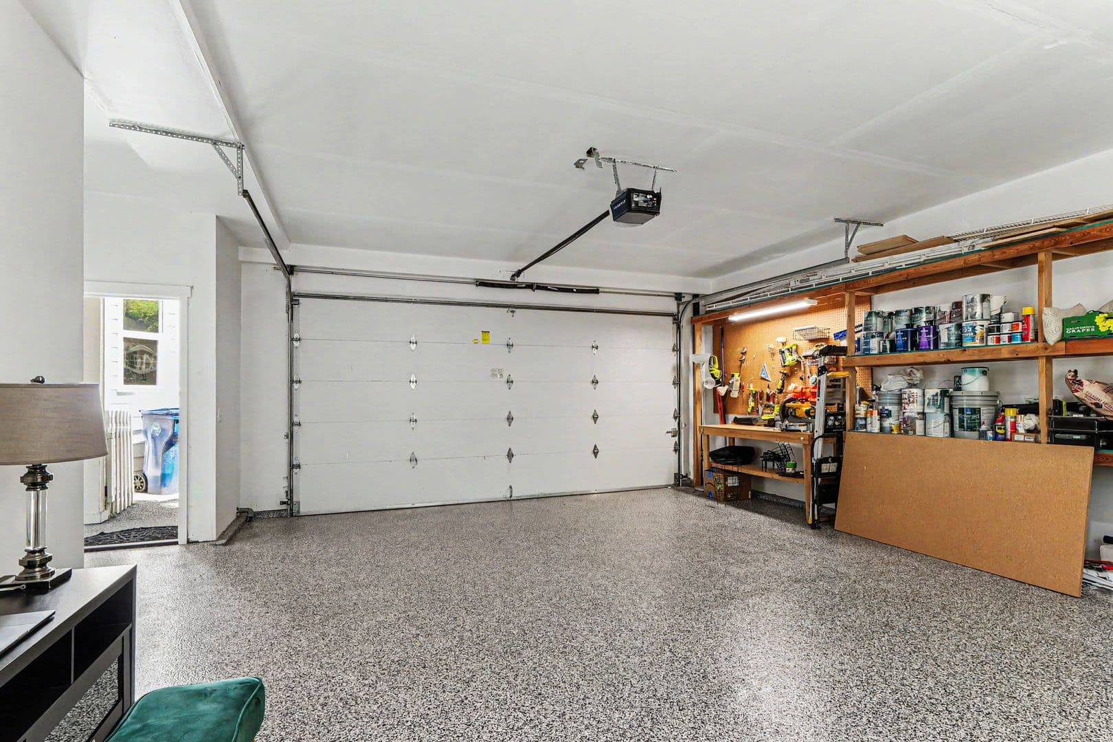 Snoqualmie House: 7521 Dogwood Ln SE