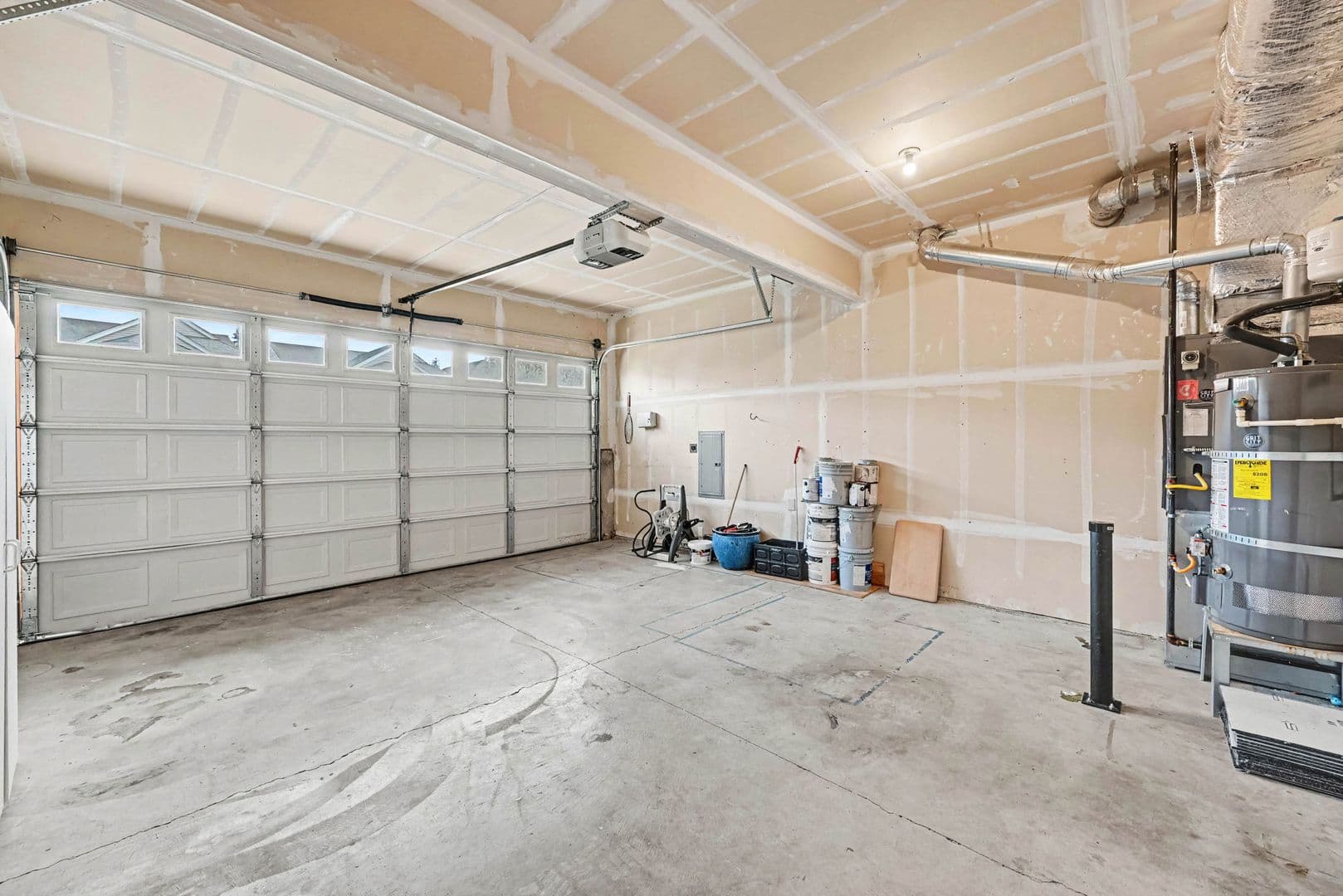 Puyallup House: 18710 116th Ave E