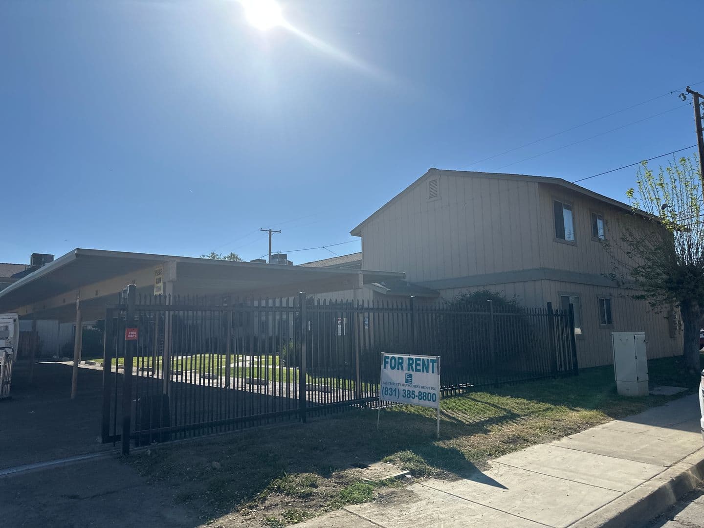 Coalinga Apartment: 141 Warthan St.