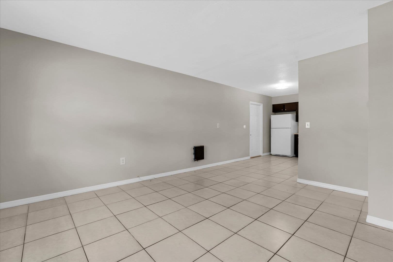 Tampa Apartment: 5118 E 97th Ave