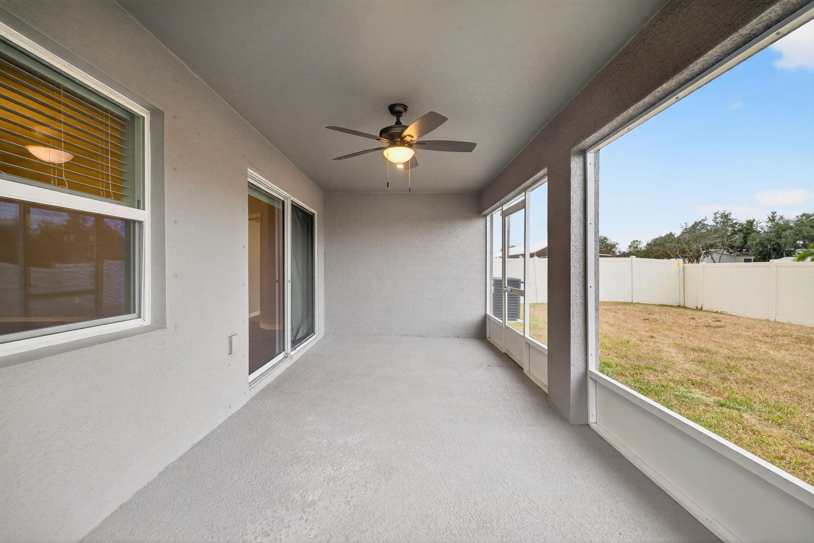 Riverview House: 12219 Cypress Branch St