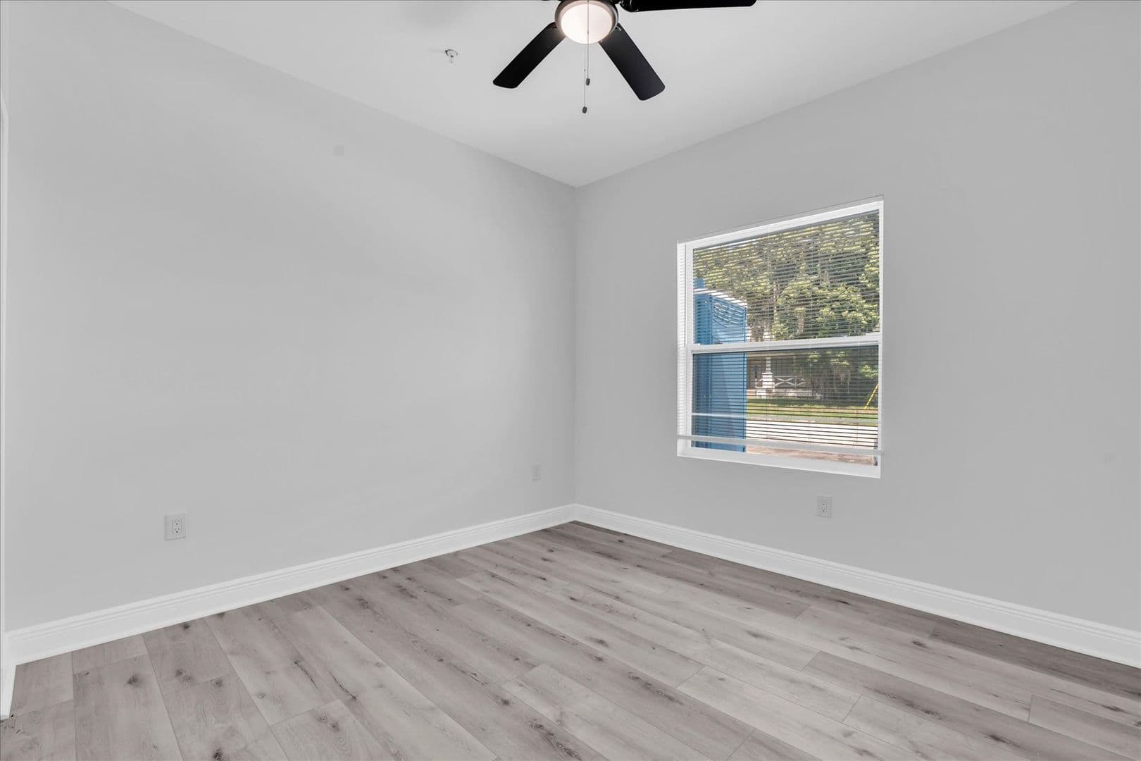 Bartow Apartment: 705 S Orange Ave
