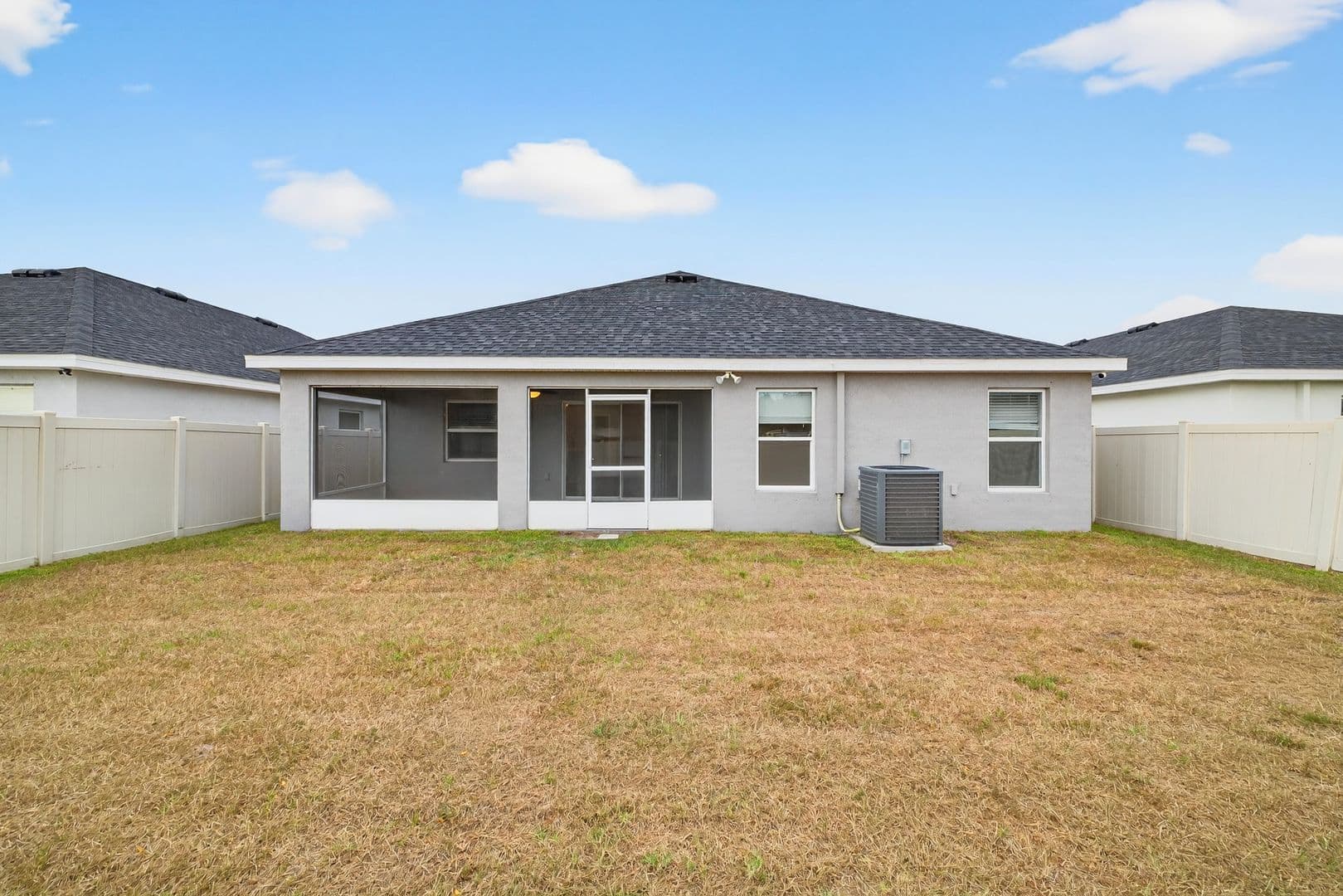 Riverview House: 12219 Cypress Branch St