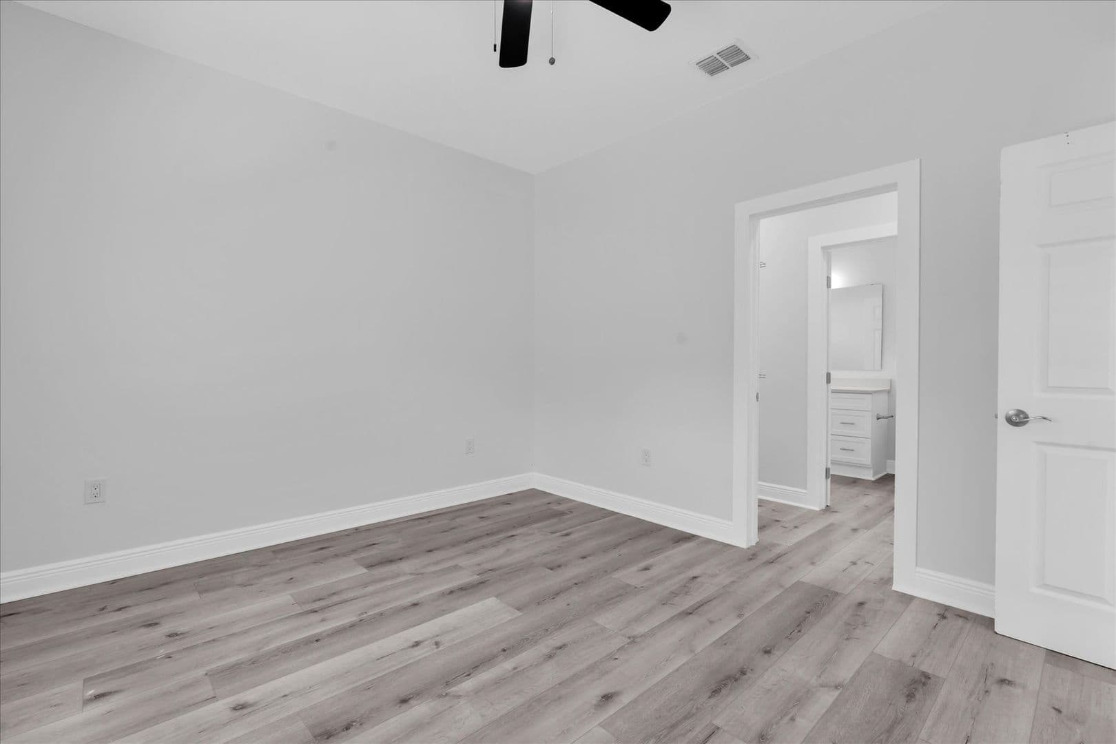 Bartow Apartment: 705 S Orange Ave