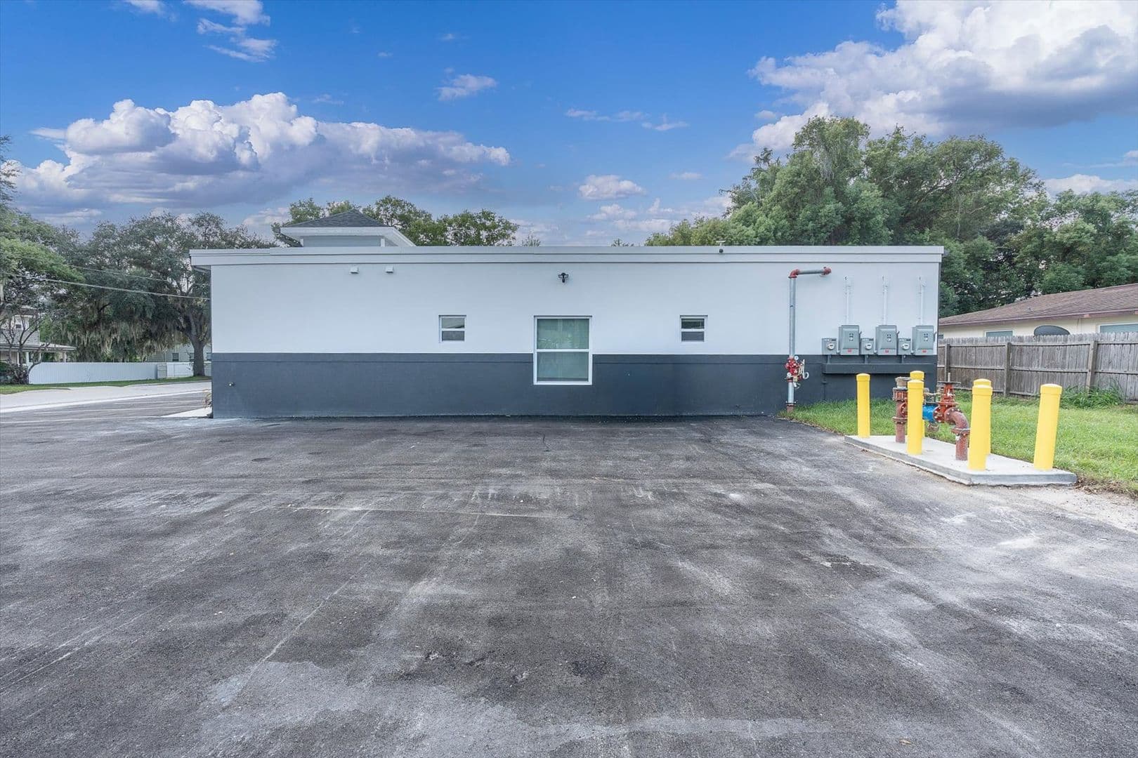 Bartow Apartment: 705 S Orange Ave