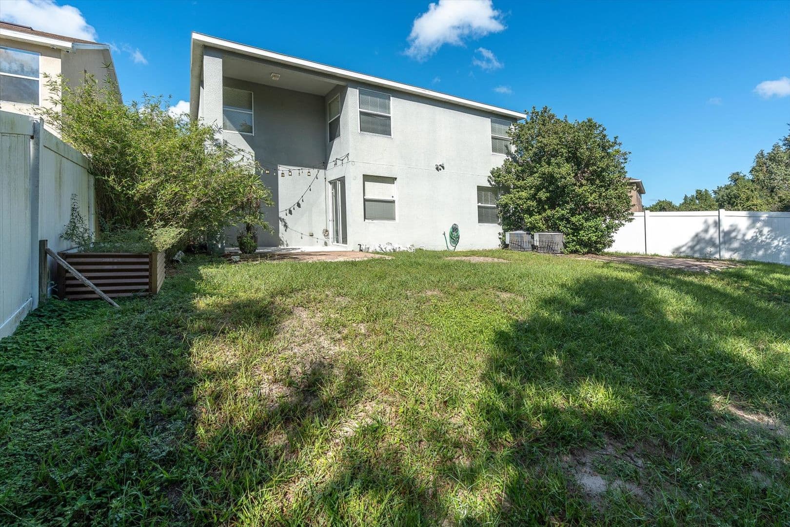Riverview House: 11166 Creek Haven Dr