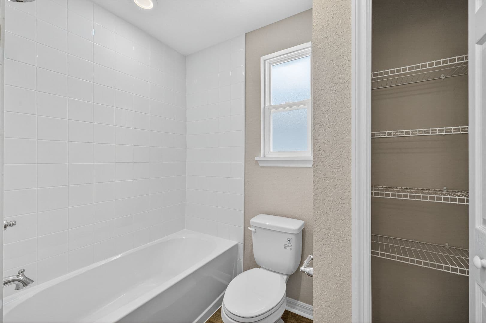 Riverview House: 11772 Pink Plumeria Ct