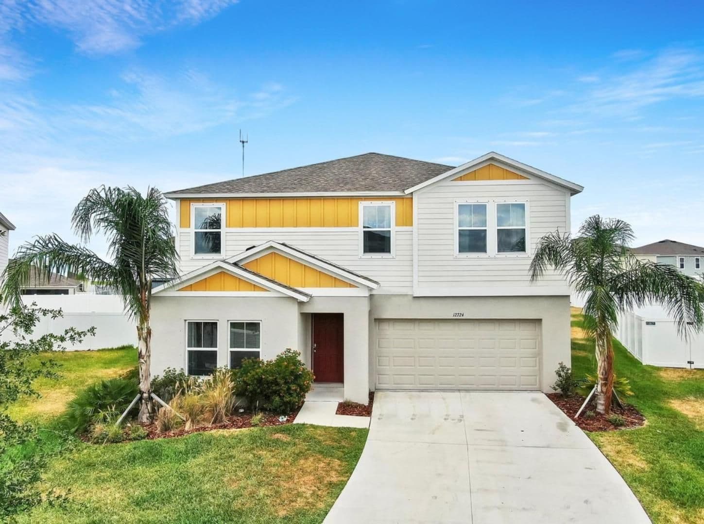 Riverview House: 12724 Tannencrest Dr