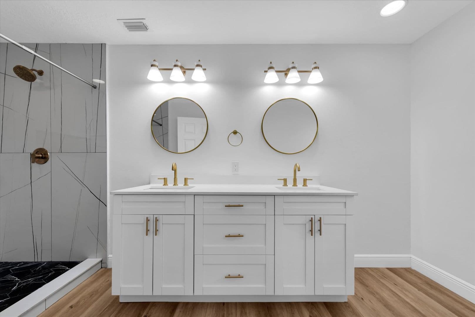 Palmetto House: 1611 3rd Ave W