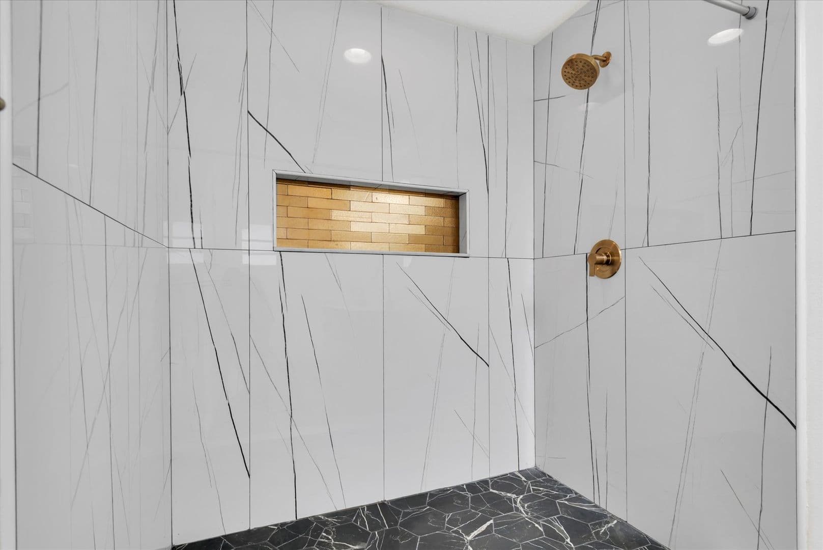 Palmetto House: 1611 3rd Ave W