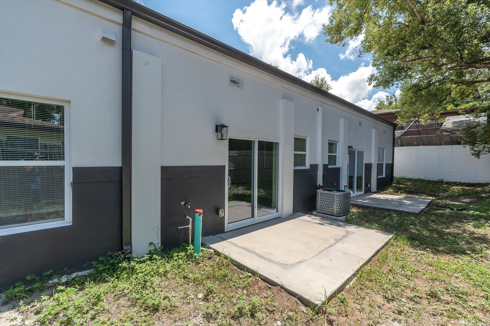 Bartow Apartment: 705 S Orange Ave