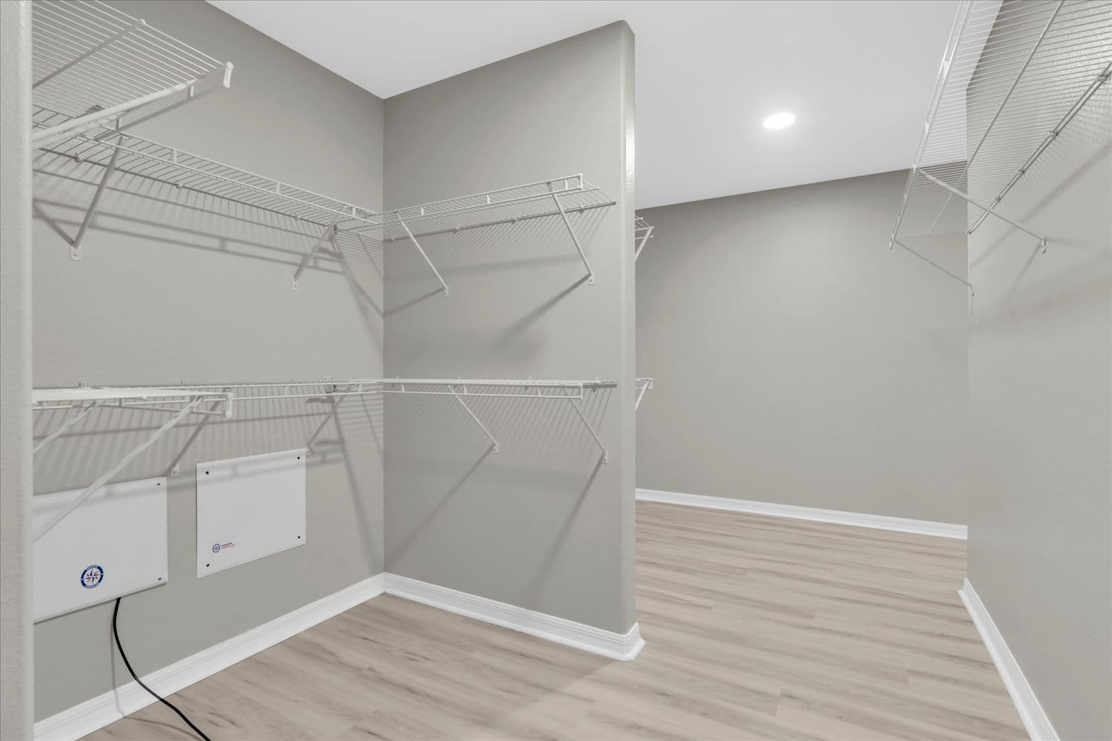 Riverview House: 11166 Creek Haven Dr