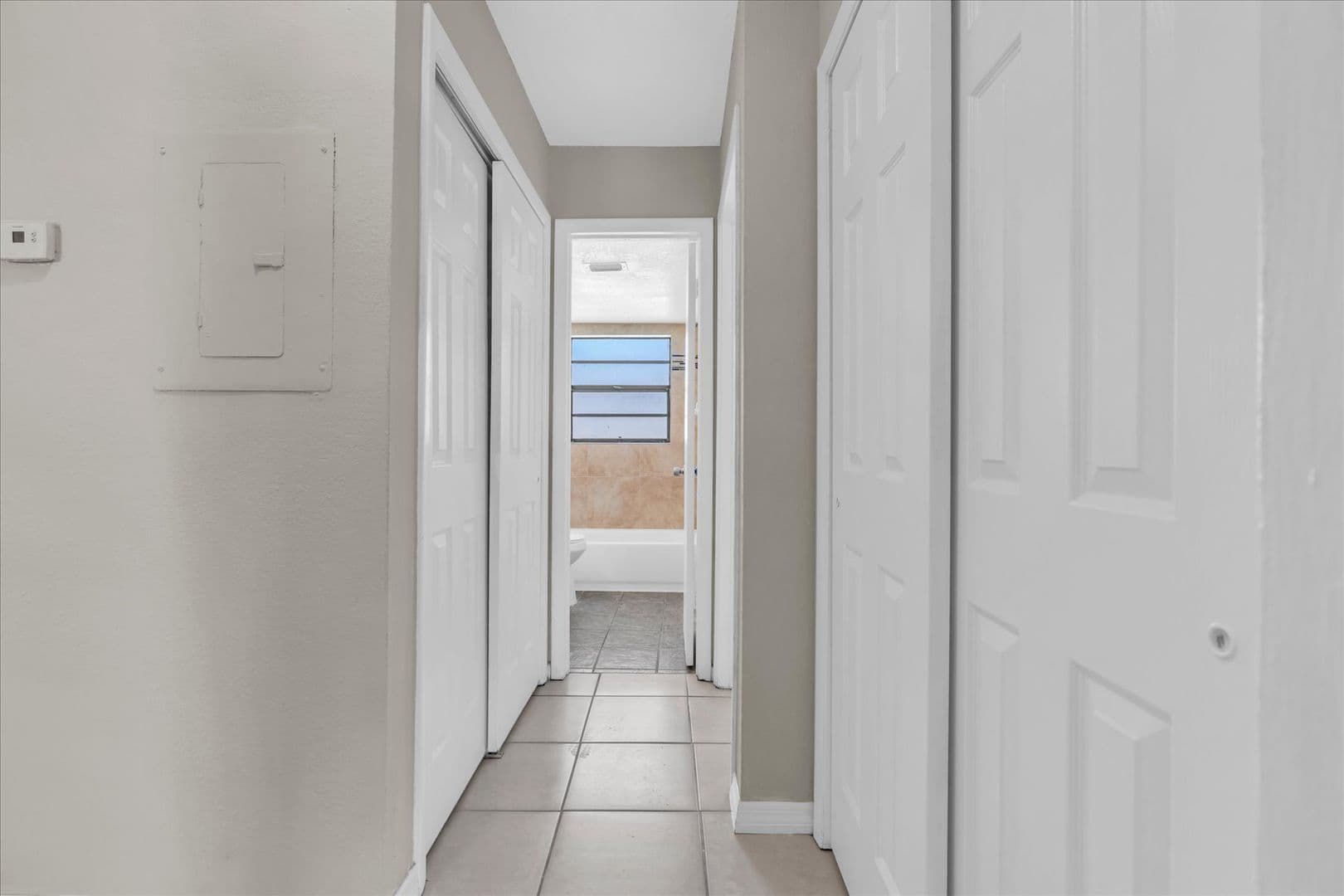 Tampa Apartment: 5118 E 97th Ave