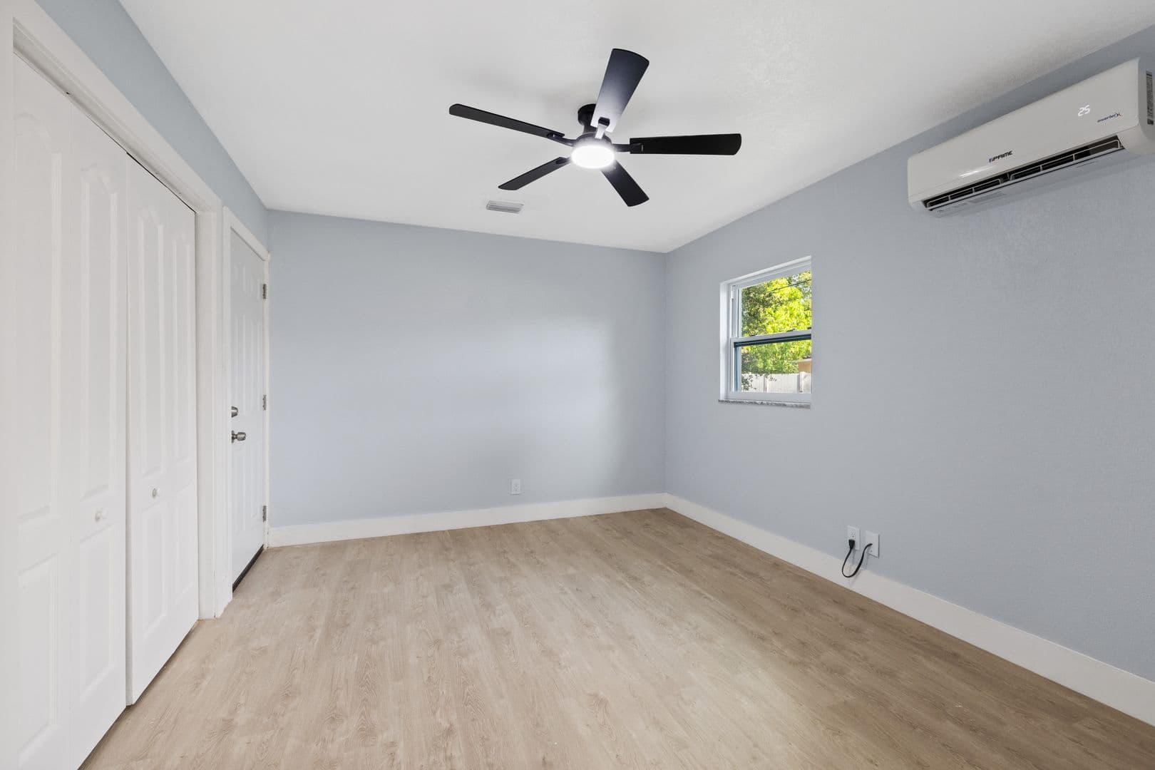 Tampa House: 2706 W Tampa Bay Blvd