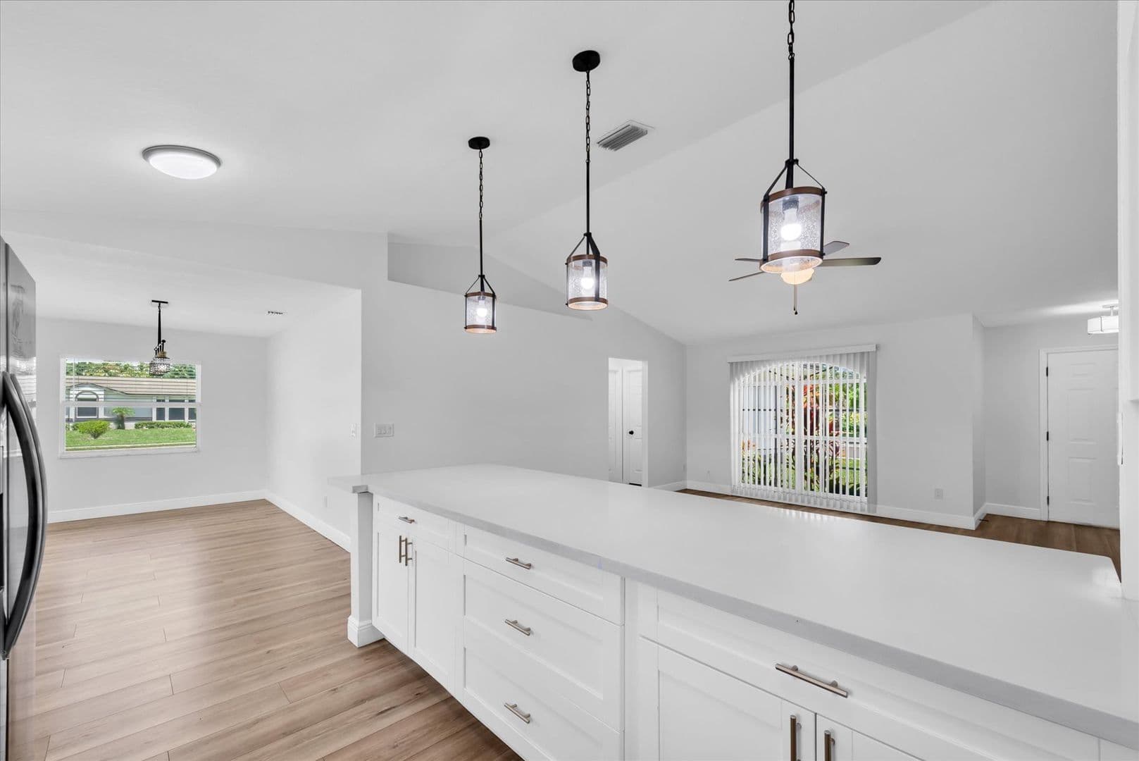 Palmetto House: 1611 3rd Ave W