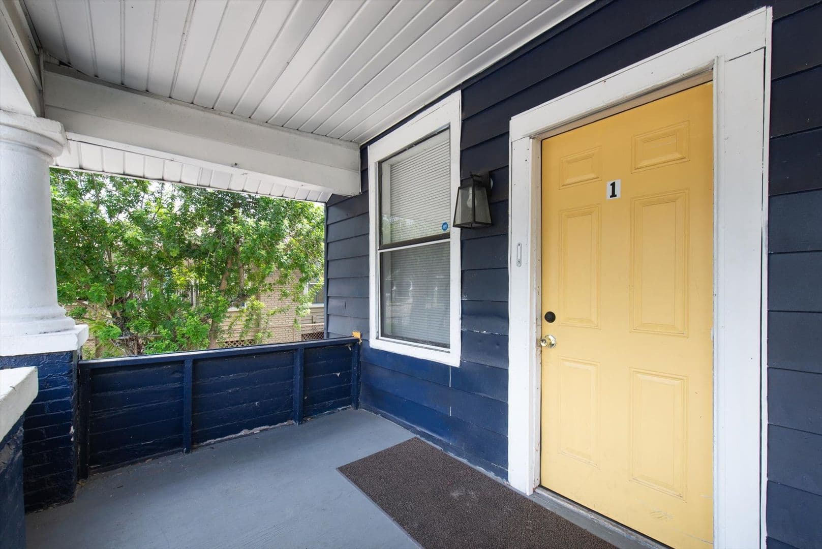 Tampa Apartment: 1005 E Lake Ave