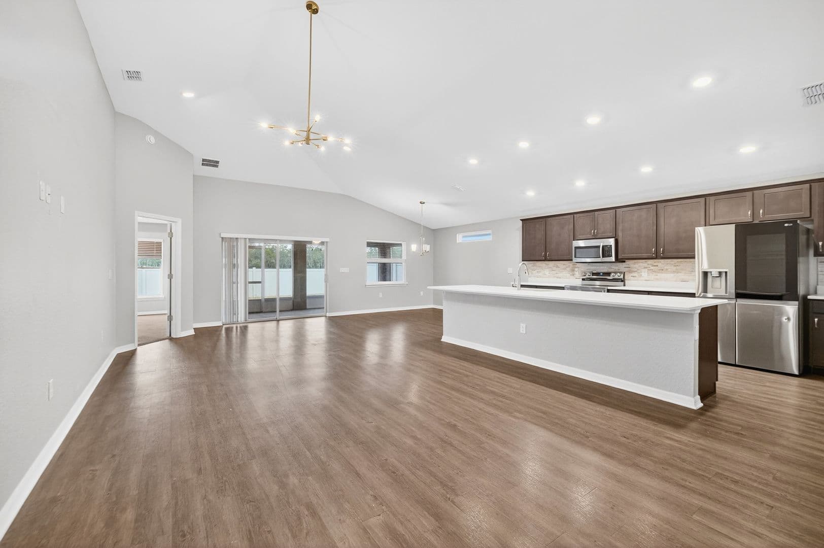 Riverview House: 12219 Cypress Branch St