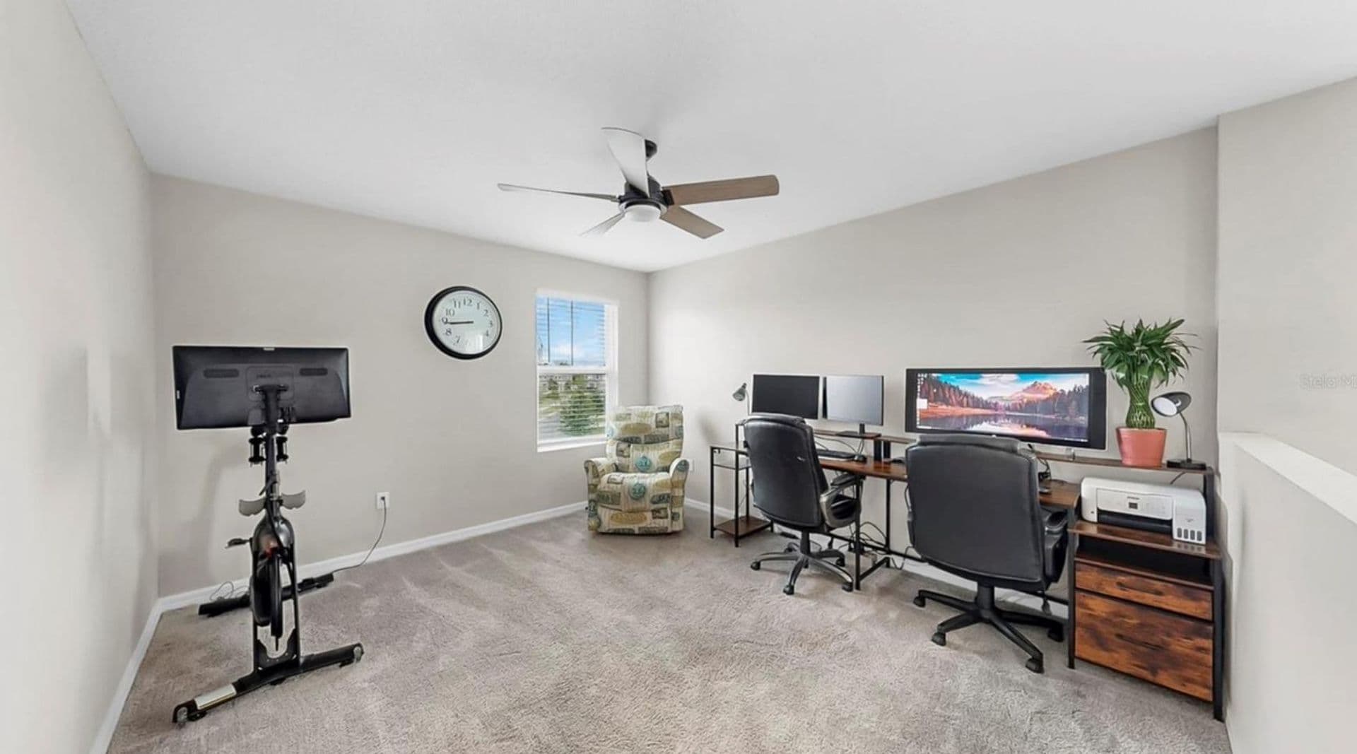 Riverview House: 12724 Tannencrest Dr