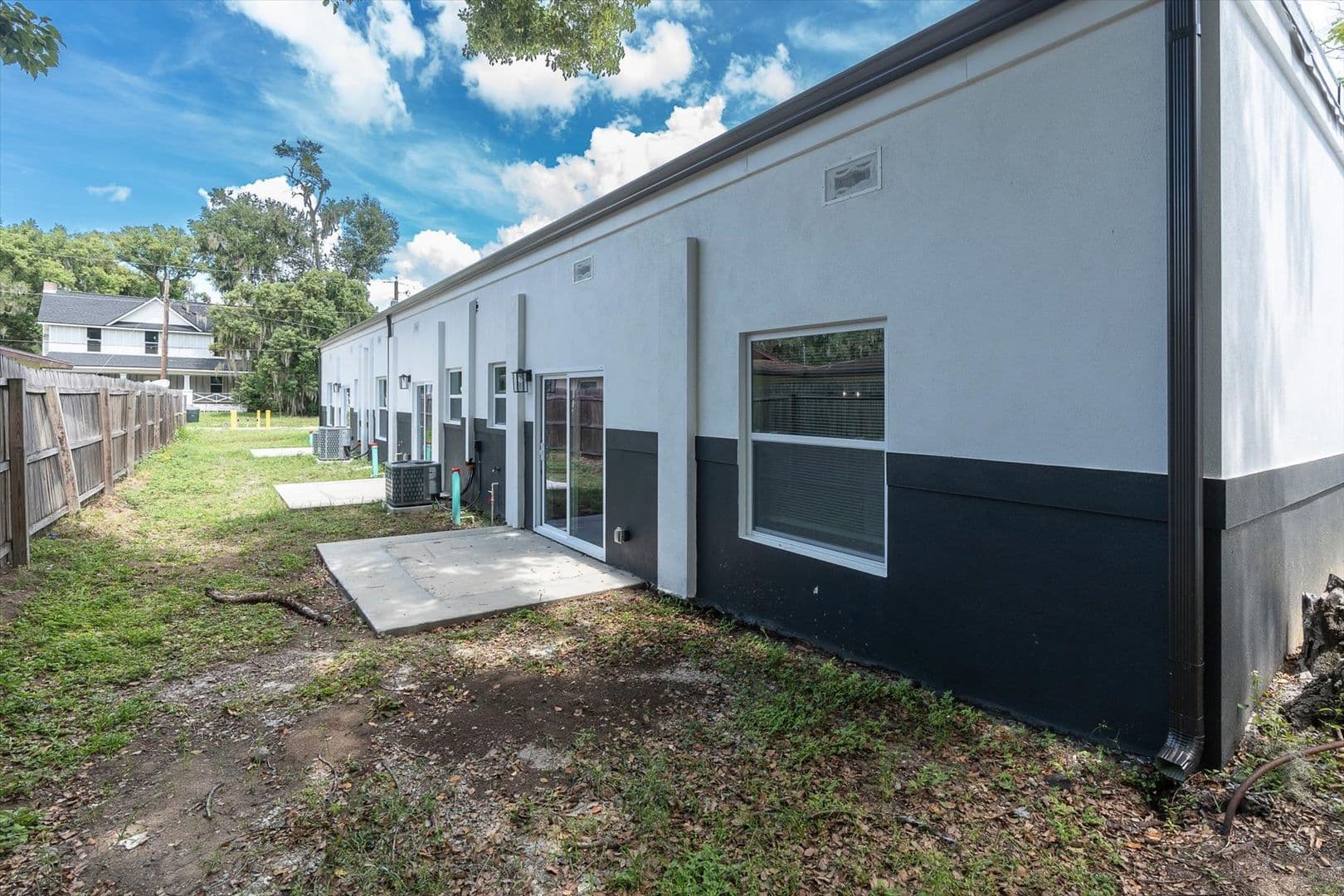 Bartow Apartment: 705 S Orange Ave