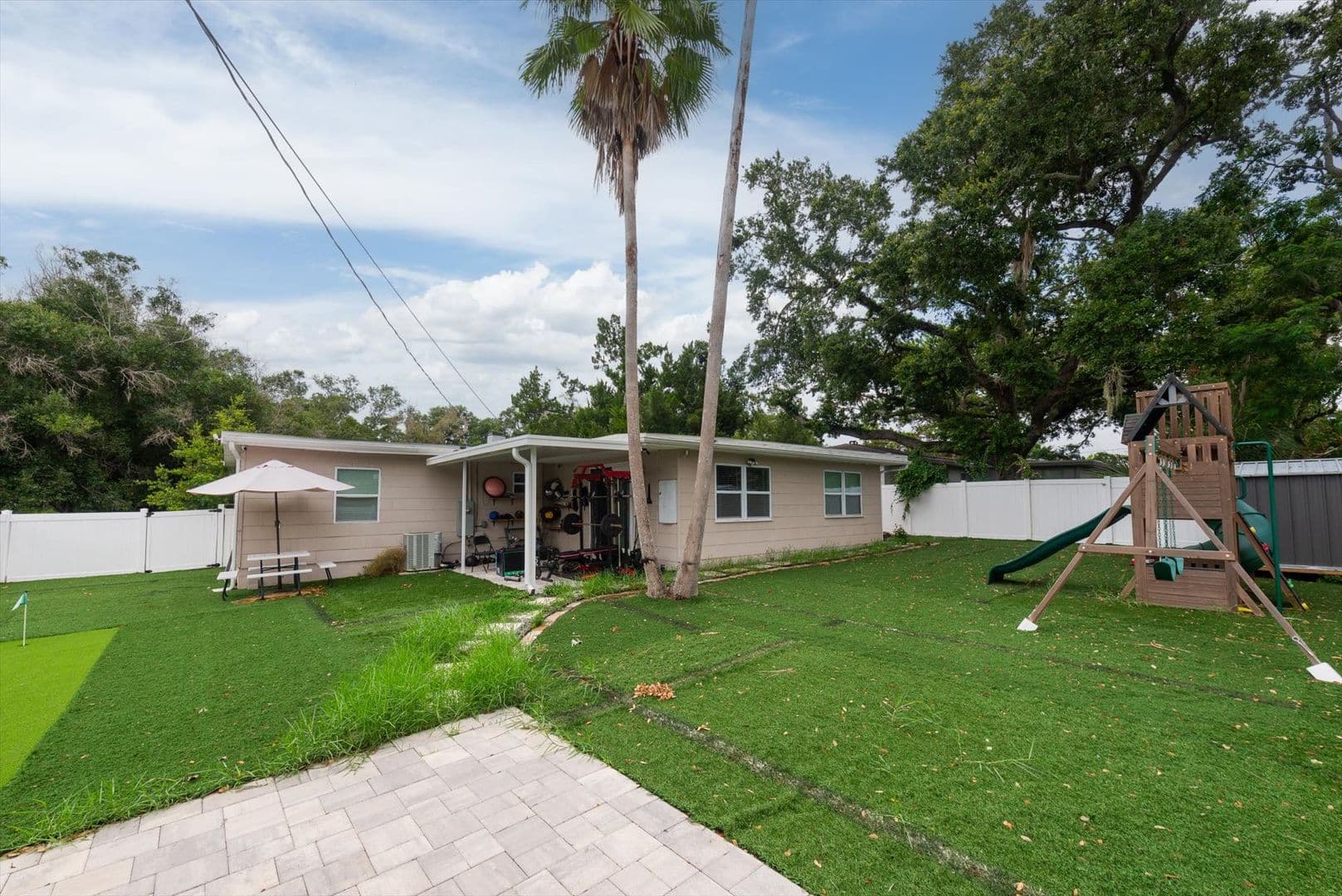 Clearwater House: 1349 Woodbine St