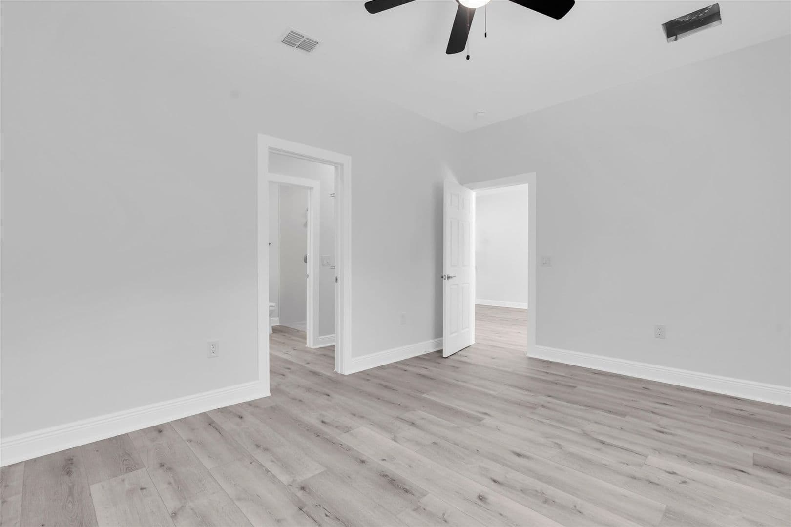 Bartow Apartment: 705 S Orange Ave