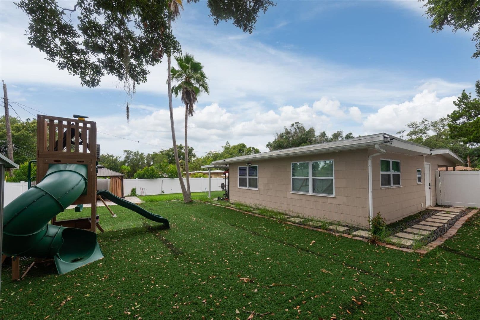 Clearwater House: 1349 Woodbine St