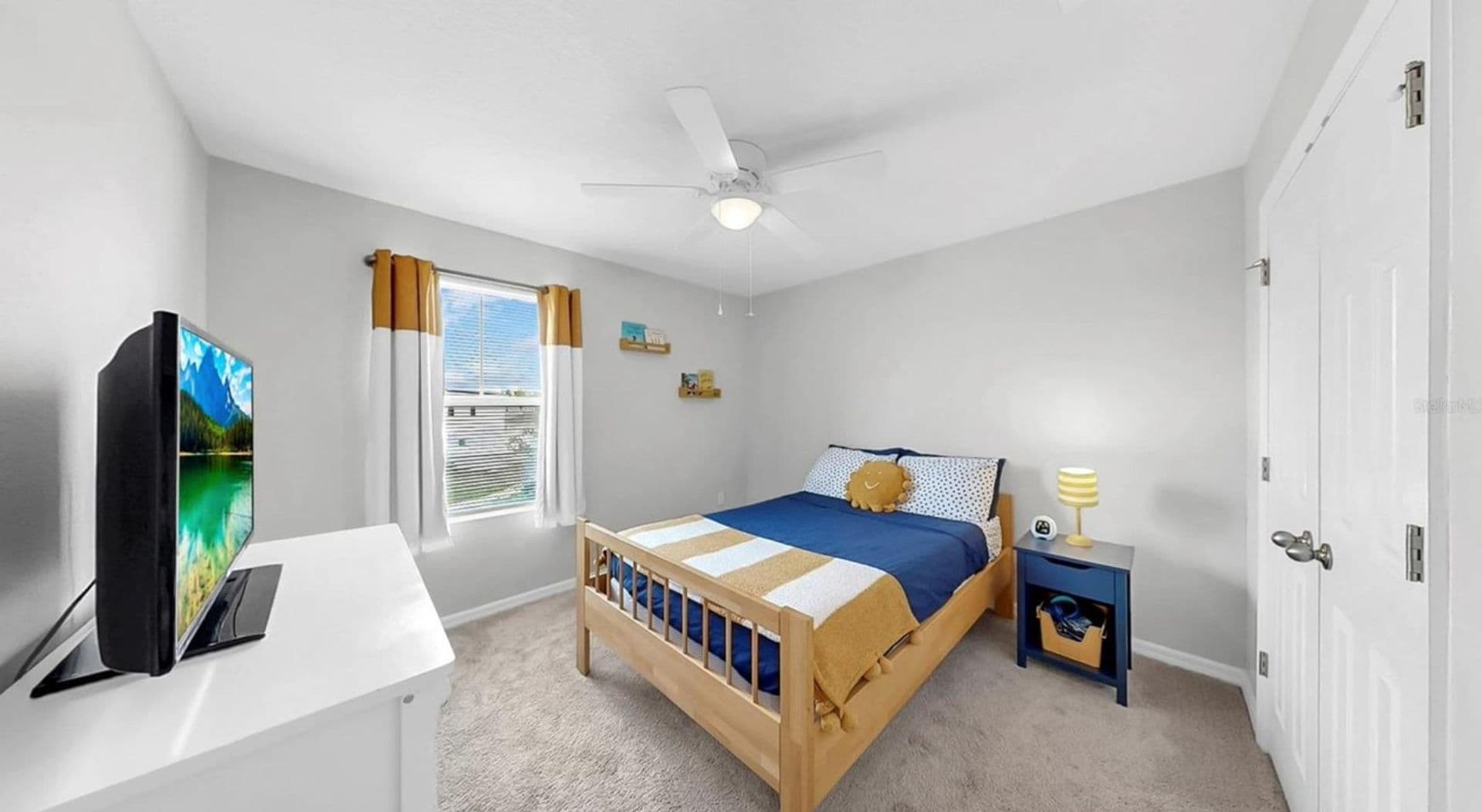 Riverview House: 12724 Tannencrest Dr