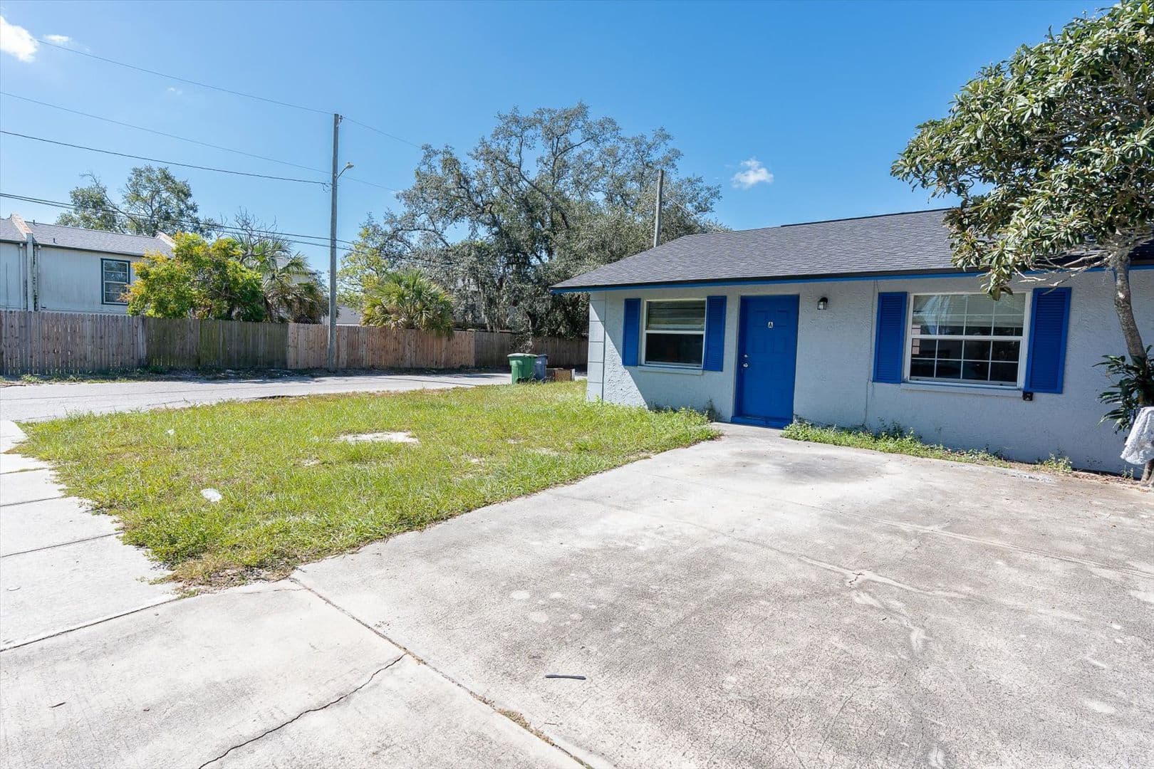 Tampa Apartment: 5118 E 97th Ave