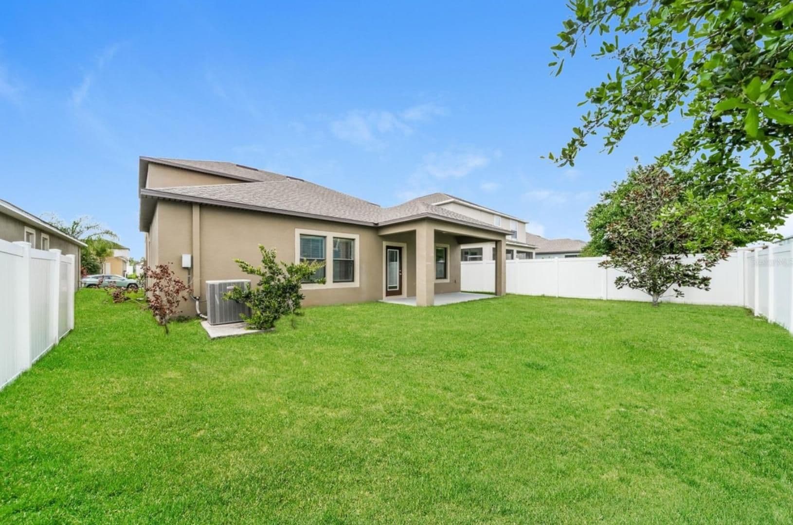 Riverview House: 11812 Valhalla Woods Dr